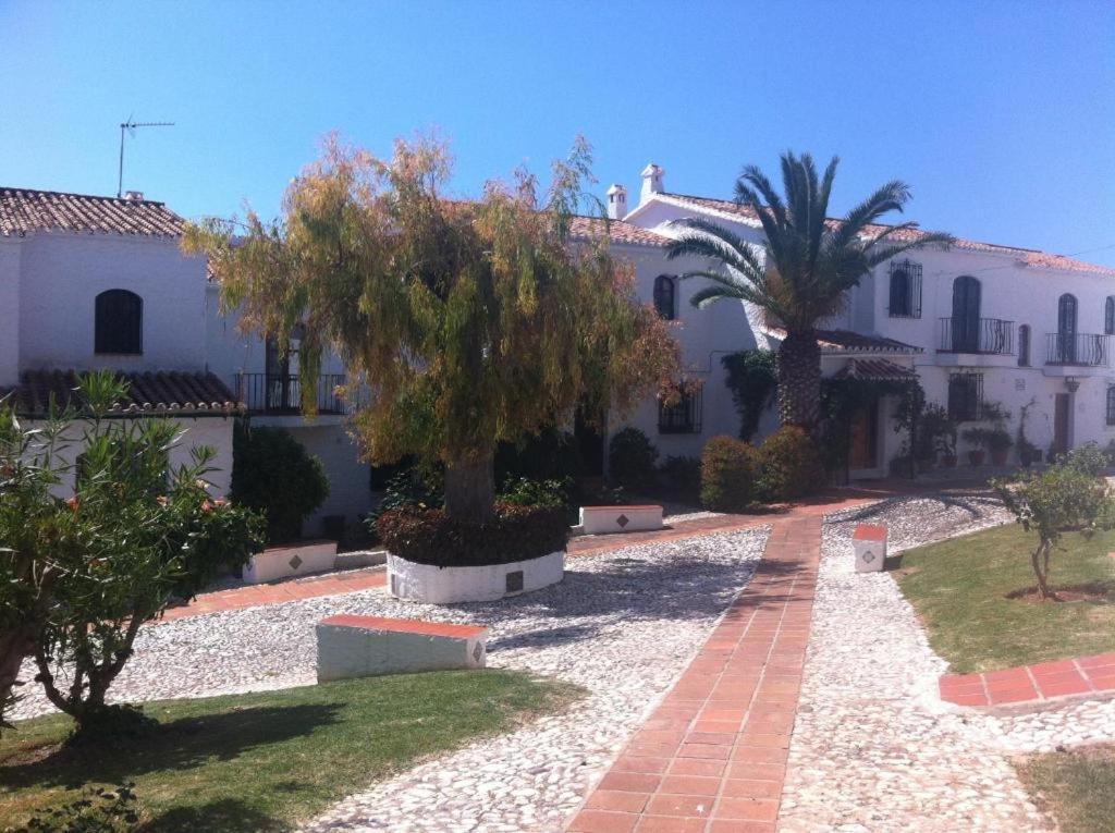 Apartamento Capistrano Village Nerja Exterior foto